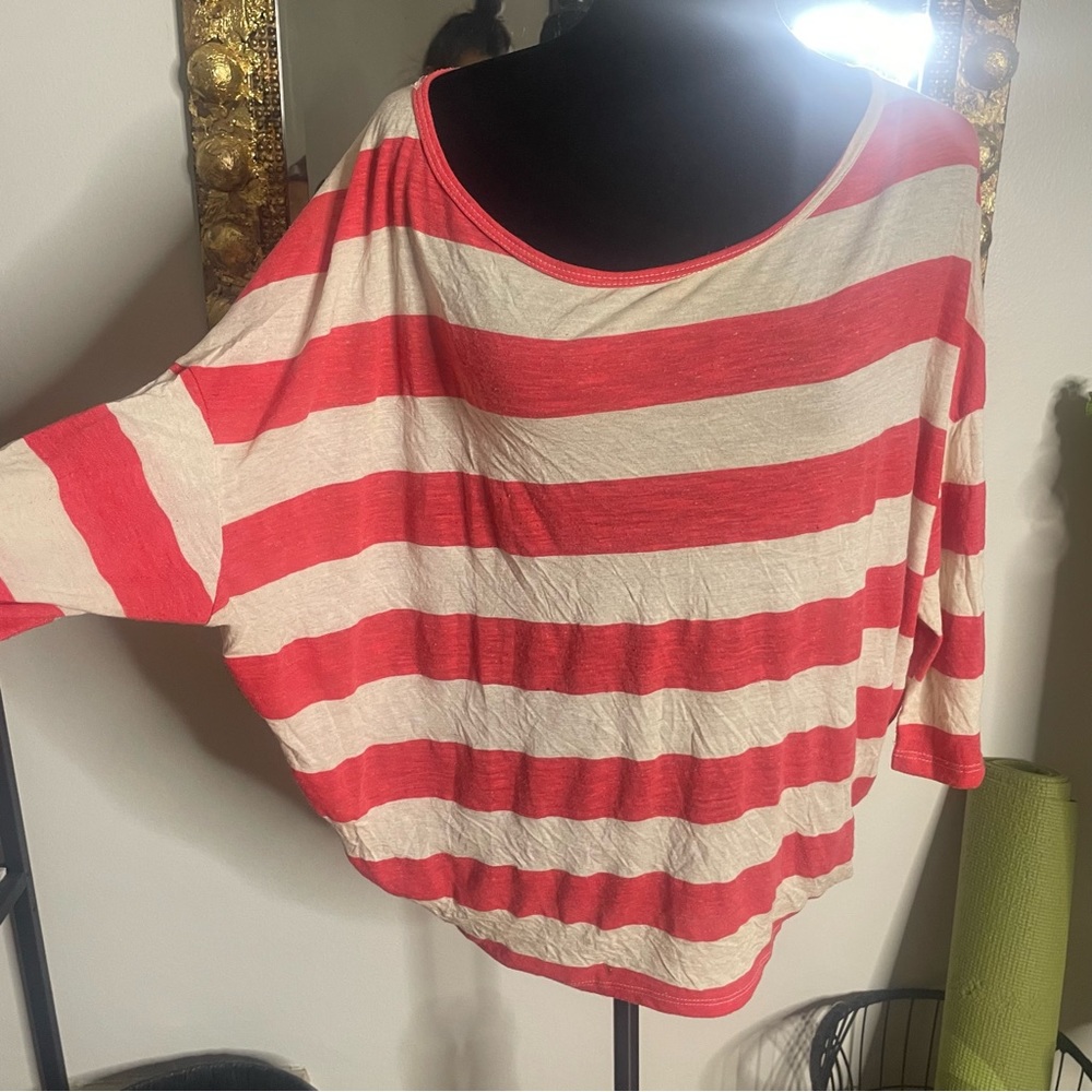 Pink & Ivory Striped Dolman 3/4 Sleeve Top Size Medium